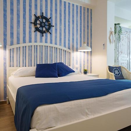 Quattro Torri B&B 圣泰雷萨迪里瓦 外观 照片