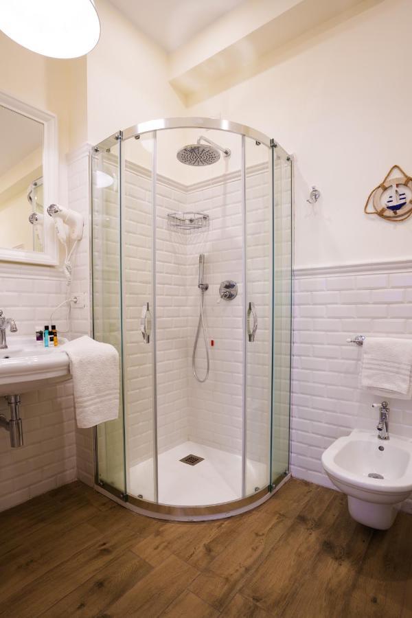 Quattro Torri B&B 圣泰雷萨迪里瓦 外观 照片