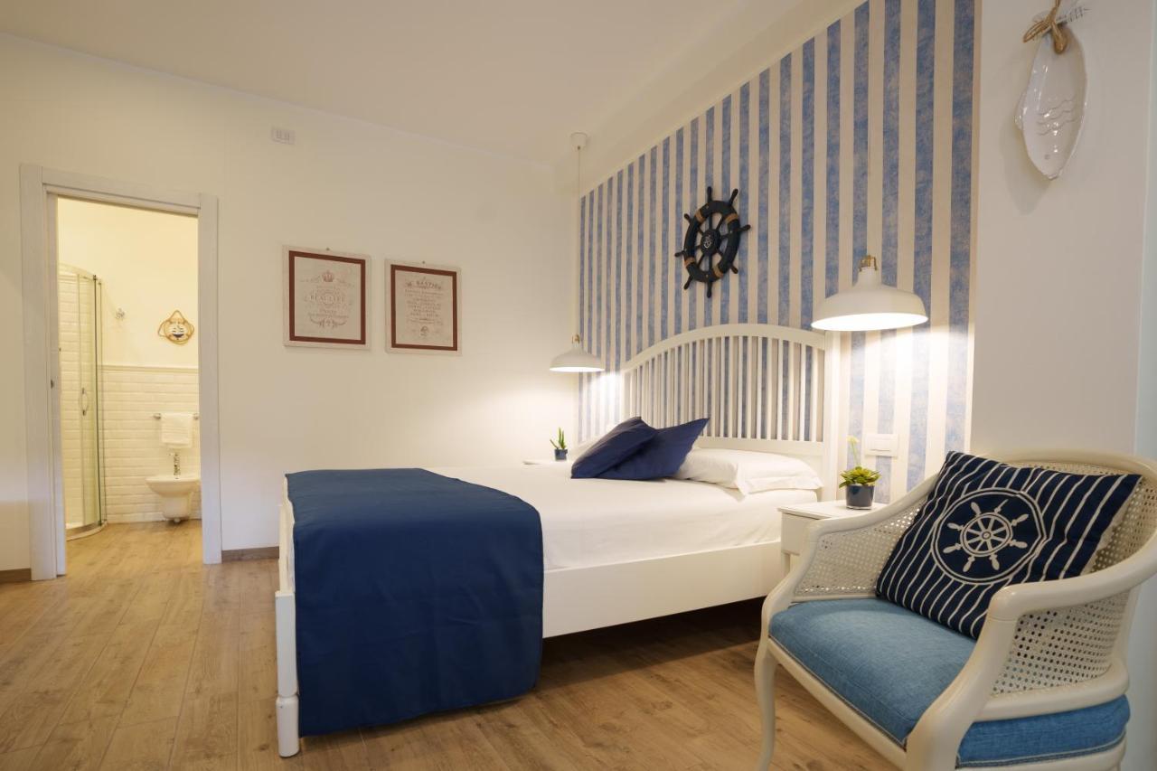 Quattro Torri B&B 圣泰雷萨迪里瓦 外观 照片
