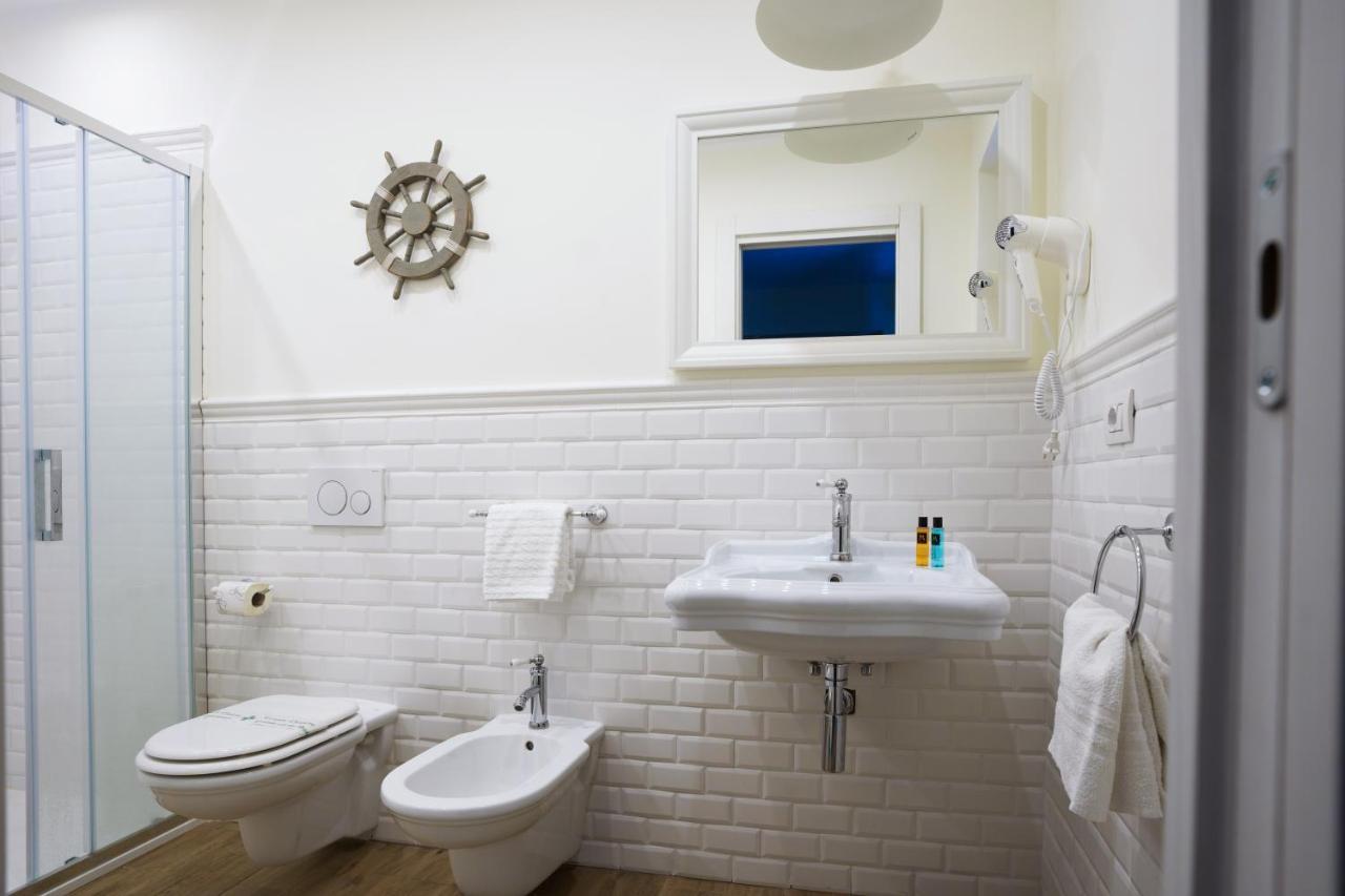 Quattro Torri B&B 圣泰雷萨迪里瓦 外观 照片