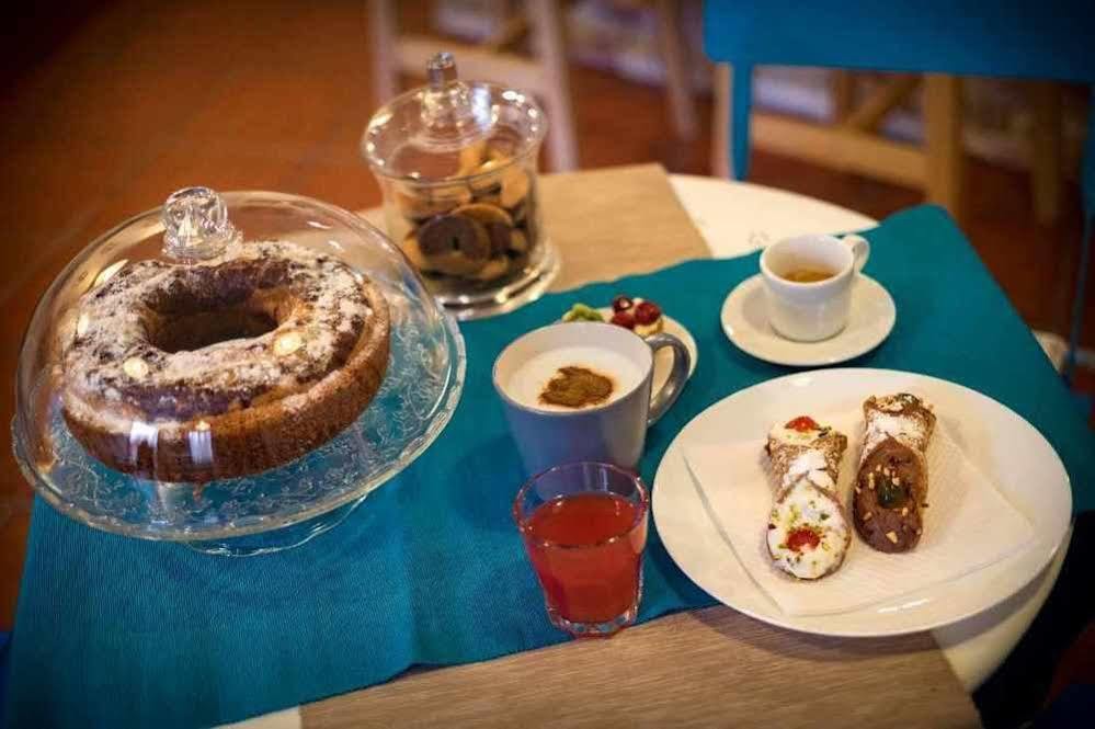 Quattro Torri B&B 圣泰雷萨迪里瓦 外观 照片